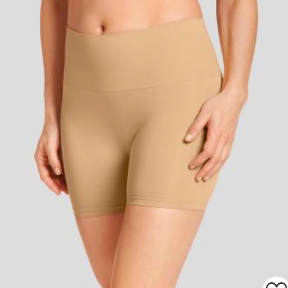 Jockey Generation™ Women's Seamfree Slimming Shorts